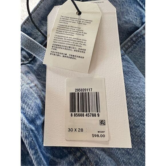 Levi's Women's Blue 501 High-Rise Skinny Jeans in Tango Light Size 30x28 NWT - Picture 7 of 7